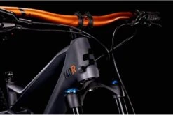 Bicicleta Cube Stereo 140 HPC Race 27.5 2022 -Tienda De Bicispasaje bicicleta cube stereo 140 hpc race 275 2022 4