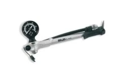 Bomba De Horquilla Giyo GS-03 Con Manómetro