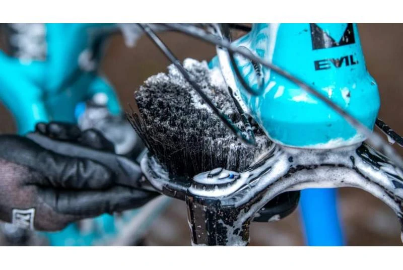 Cepillo Muc-Off Soft Washing 5 Cepillo Muc-Off Soft Washing - Imagen 3