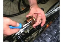 Llave Separadora De Pistones De Freno Unior -Tienda De Bicispasaje llave separadora de pistones de freno unior 1