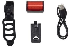 Luz Eltin 100 Lúmenes Recargable -Tienda De Bicispasaje luz eltin 100 lumenes recargable 1