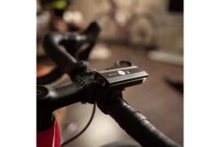 Luz Eltin 350 Lúmenes Recargable -Tienda De Bicispasaje luz eltin 350 lumenes recargable 1 2